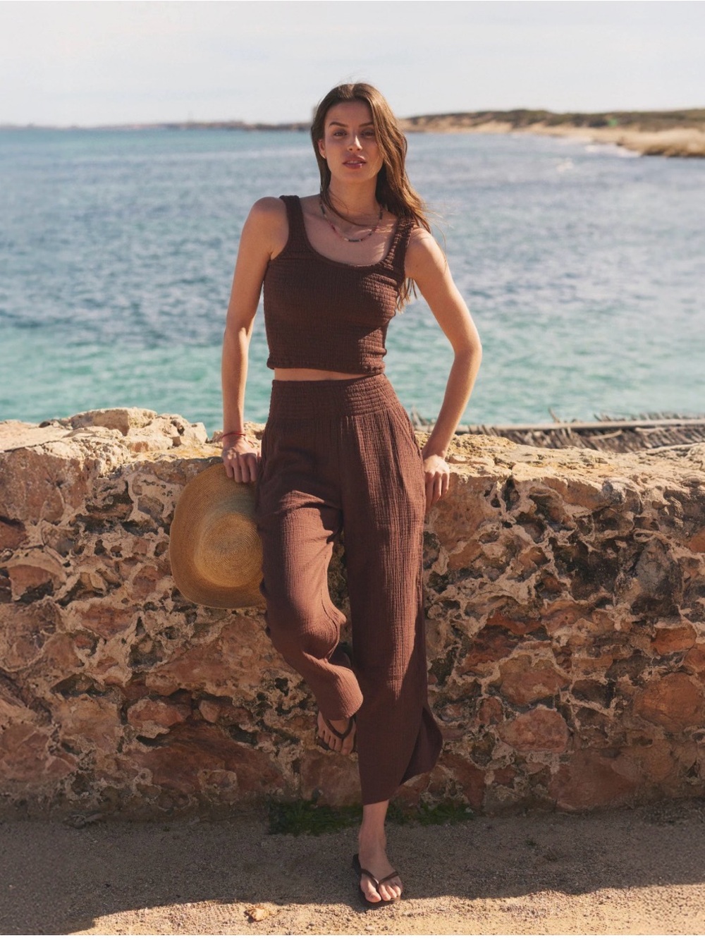Marine Layer Cali Double Cloth Pants. Brown. Size S. New with tags.